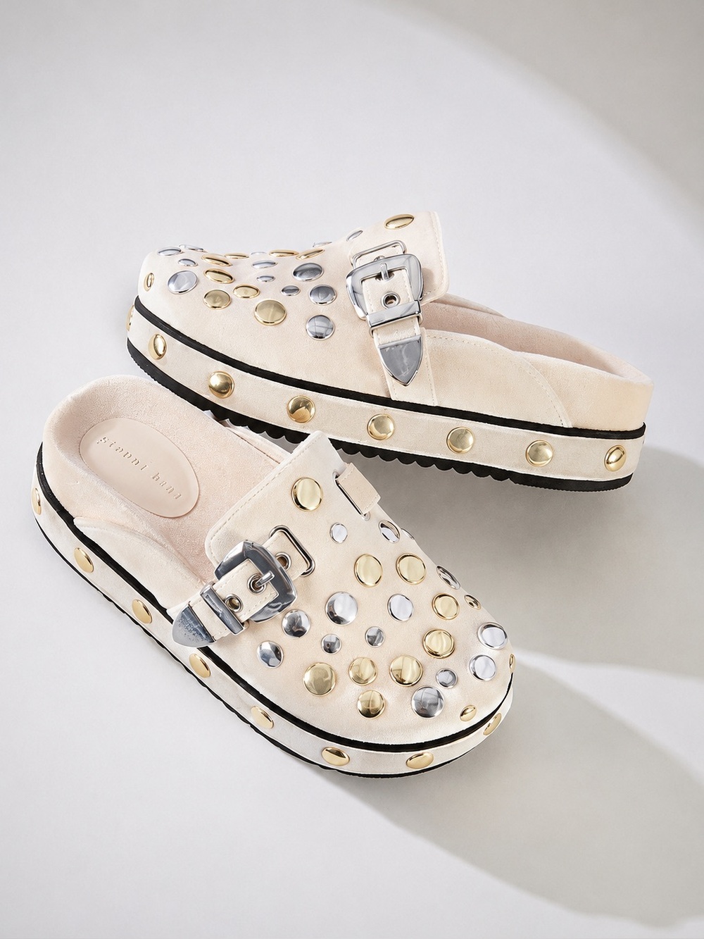 NWT Gianni Bini Oddie Velvet Studded Platform Clogs Sz 6,5